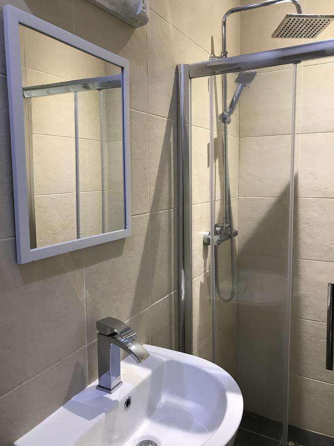 The Manchester Hotel Борнмът Екстериор снимка
